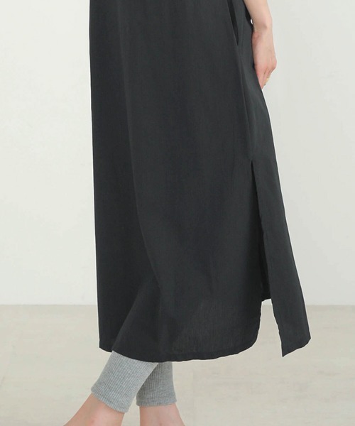 Bou Jeloud（ブージュルード）の「Vネックセンターラインサックワンピース（ワンピース・レディース・ブラック/ベージュ/アイボリー・FREE）」の4枚目の写真