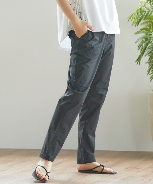 LIPSTAR(リップスター)の「ストレッチツイルカーゴポケットパンツ(その他パンツ・レディース・ブラック/ベージュ/カーキ/ピンク・S/M)」の2枚目の写真