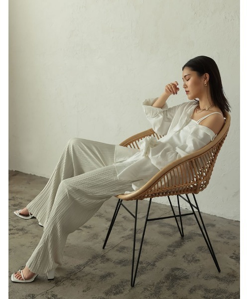 Re:EDIT(リエディ)の「マットボドレープリーツキックフレアパンツ(その他パンツ・レディース・ベージュ/ブルーグリーン/ブラック/オフホワイト・AS/BM/LARGE/SMALL/AM/BS/MEDIUM)」の18枚目の写真