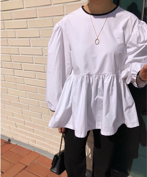 SMILE ORCHID(スマイルオーキッド)の「バルーンスリーブバック紐コットンブラウス(Tシャツ/カットソー・レディース・ホワイト/ブラック・FREE)」の7枚目の写真