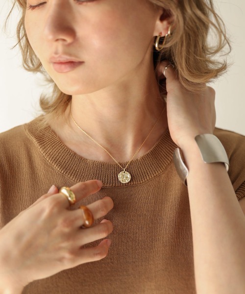 Bab（バブ）の「【WEB限定】コインモチーフパールネックレス（ネックレス・レディース・ゴールド/シルバー・ONESIZE）」の10枚目の写真