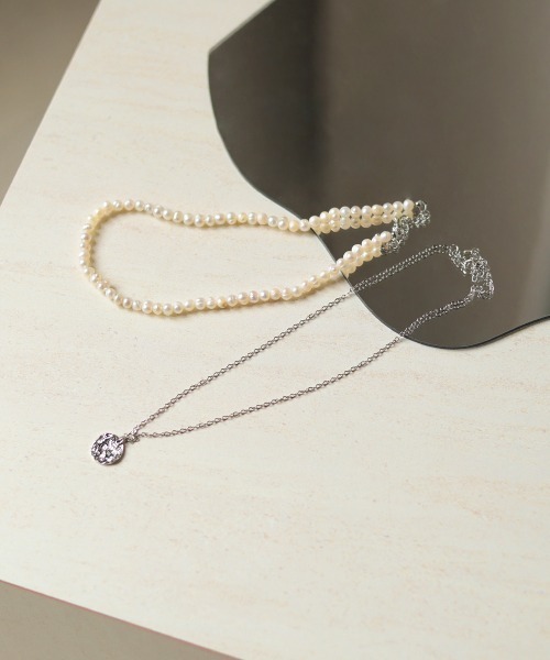 Bab（バブ）の「【WEB限定】コインモチーフパールネックレス（ネックレス・レディース・ゴールド/シルバー・ONESIZE）」の16枚目の写真