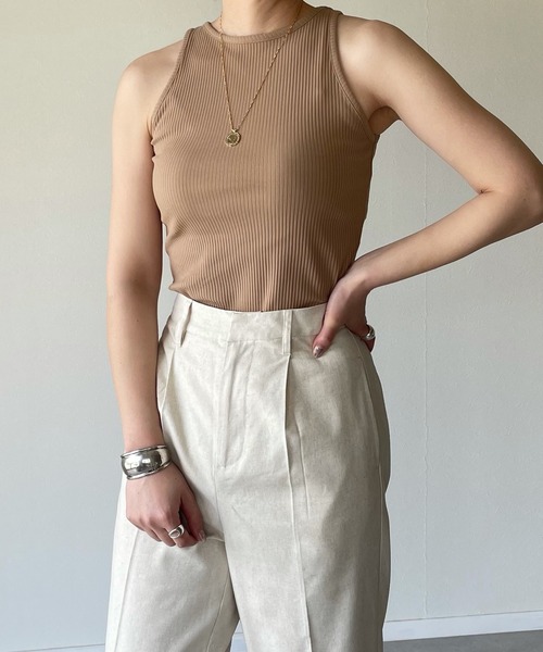 y/m by misato（イムバイミサト）の「カットリブアメスリタンクトップ（タンクトップ・レディース・ブラック/ベージュ/オフホワイト・FREE）」の3枚目の写真