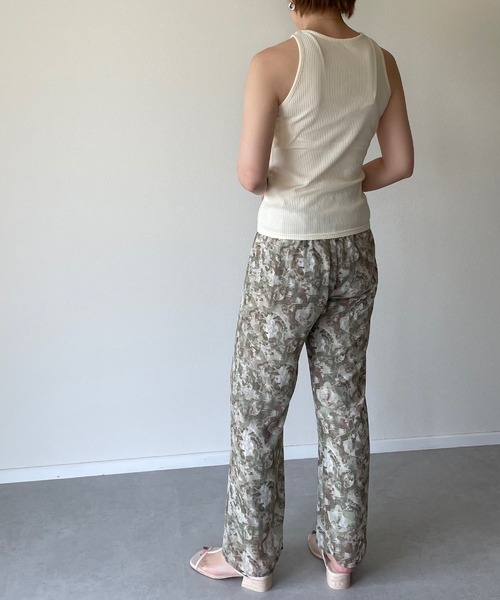 y/m by misato（イムバイミサト）の「カットリブアメスリタンクトップ（タンクトップ・レディース・ブラック/ベージュ/オフホワイト・FREE）」の15枚目の写真