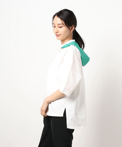 COMME CA ISM（コムサイズム）の「フード付き　五分袖シャツ（シャツ/ブラウス・レディース・ホワイト/ブラック/レッド/グリーン/ブルー・FREE）」の7枚目の写真