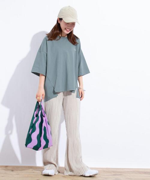 KELTY(ケルティ)の「【WEB限定復刻】KELTY(ケルティ)別注スリットTシャツ#(Tシャツ/カットソー・レディース・ベージュ/ホワイト/オリーブ・FREE)」の9枚目の写真