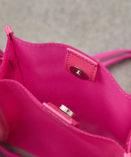 PUBLIC TOKYO（パブリックトウキョウ）の「メッシュ2WAYサコッシュバッグ（ショルダーバッグ・レディース・ブラウン/ピンク/ブラック・FREE）」の20枚目の写真