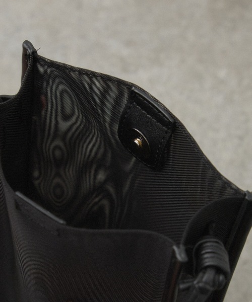 PUBLIC TOKYO（パブリックトウキョウ）の「メッシュ2WAYサコッシュバッグ（ショルダーバッグ・レディース・ブラウン/ピンク/ブラック・FREE）」の16枚目の写真