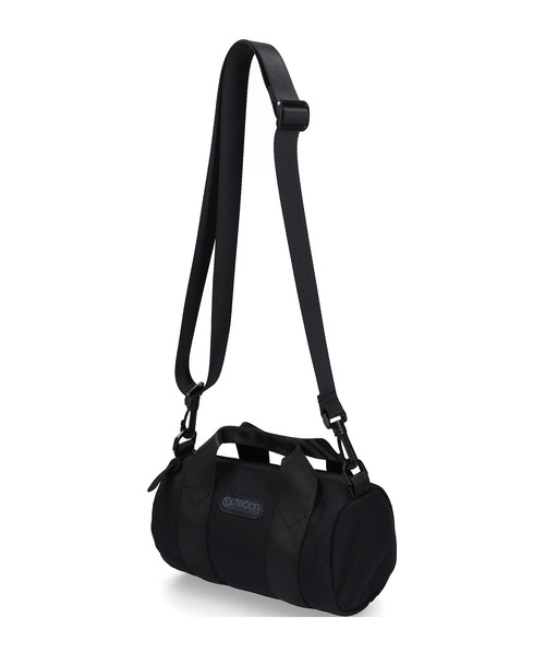 OUTDOOR PRODUCTS(アウトドアプロダクツ)の「OUTDOOR PRODUCTS MINI ROLL BOSTN BAG(ショルダーバッグ・メンズ・ブラック・ONE SIZE)」の13枚目の写真
