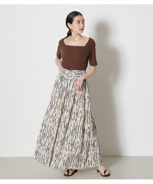 AZUL by moussy（アズールバイマウジー）の「RELAX GATHER SKIRT/リラックスギャザースカート（スカート・レディース・ターコイズブルー/ベージュ系その他/ブラウン/ベージュ/グリーン系その他2・MEDIUM/SMALL）」の3枚目の写真