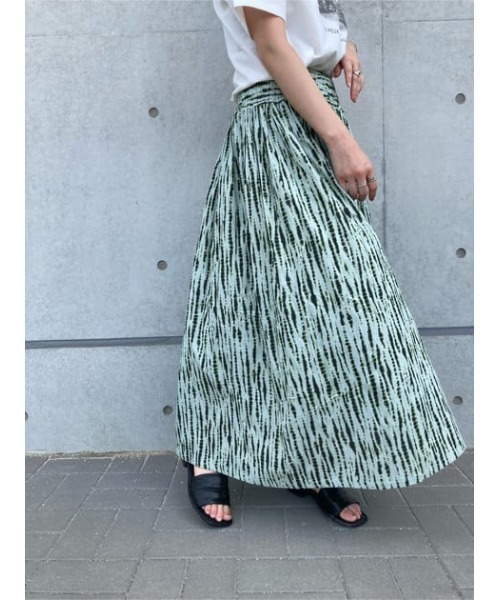 AZUL by moussy（アズールバイマウジー）の「RELAX GATHER SKIRT/リラックスギャザースカート（スカート・レディース・ターコイズブルー/ベージュ系その他/ブラウン/ベージュ/グリーン系その他2・MEDIUM/SMALL）」の10枚目の写真