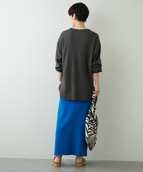 Whim Gazette(ウィムガゼット)の「オーガニックジャージープルオーバー(Tシャツ/カットソー・レディース・オフホワイト/チャコールグレー・FREE)」の20枚目の写真