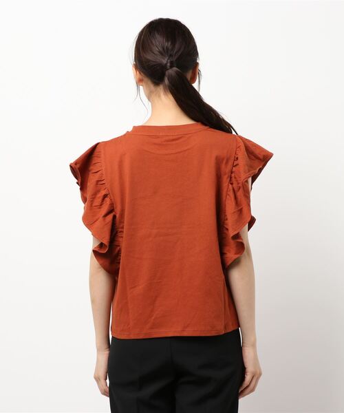 LOWRYS FARM（ローリーズファーム）の「スラブソデフリルＳＳ　956915（Tシャツ/カットソー・レディース・アイボリー/ブラック/ベージュ/グリーン・FREE）」の5枚目の写真