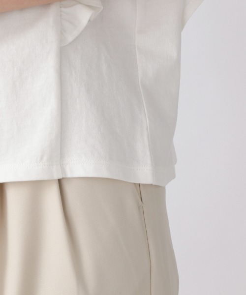 LOWRYS FARM（ローリーズファーム）の「スラブソデフリルＳＳ　956915（Tシャツ/カットソー・レディース・アイボリー/ブラック/ベージュ/グリーン・FREE）」の13枚目の写真