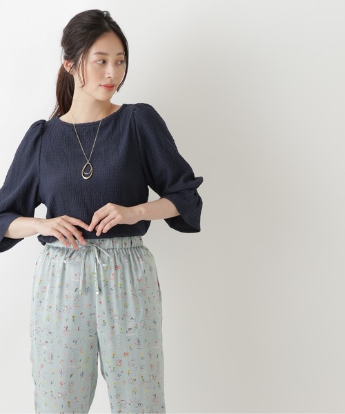 NATURAL BEAUTY BASIC(ナチュラルビューティーベーシック)の「シャーリングカットソー(Tシャツ/カットソー・レディース・ネイビー/オフホワイト/ホワイト系その他・MEDIUM)」の17枚目の写真