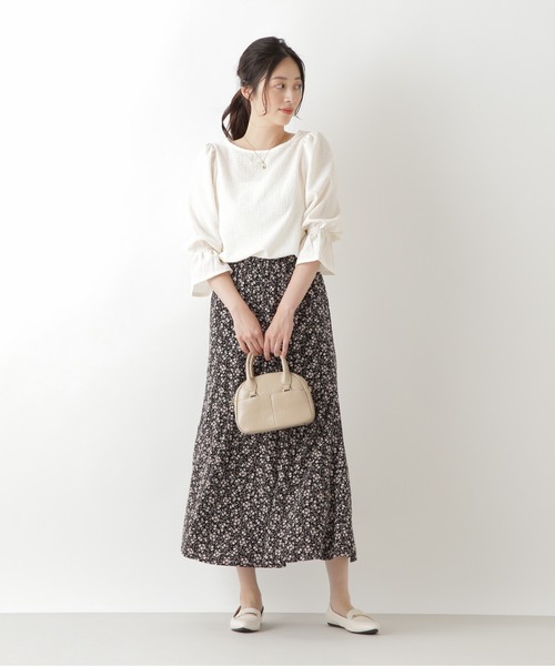 NATURAL BEAUTY BASIC(ナチュラルビューティーベーシック)の「シャーリングカットソー(Tシャツ/カットソー・レディース・ネイビー/オフホワイト/ホワイト系その他・MEDIUM)」の20枚目の写真