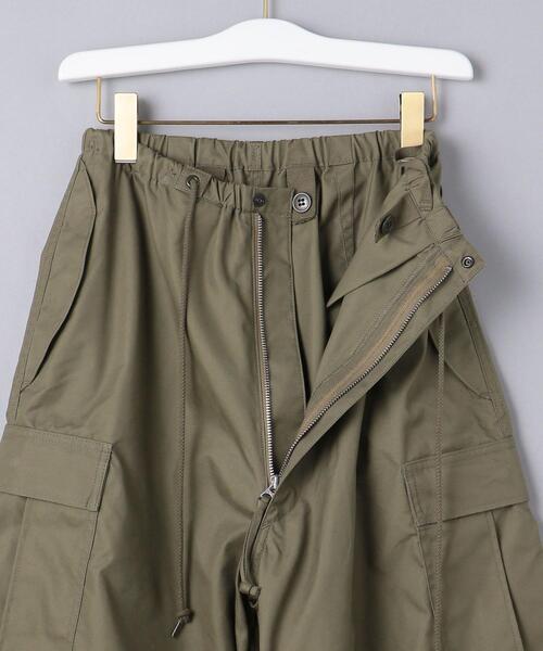 HYKE（ハイク）の「＜HYKE（ハイク）＞M51 TYPE SHELL パンツ ■■■★（その他パンツ・レディース・オリーブ・1/2）」の3枚目の写真