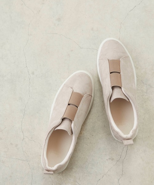 menue（メヌエ）の「スリッポンスニーカー（スニーカー・レディース・ホワイト/ブラック/グレイッシュベージュ・LL/3L/S/M/L/XS）」の3枚目の写真