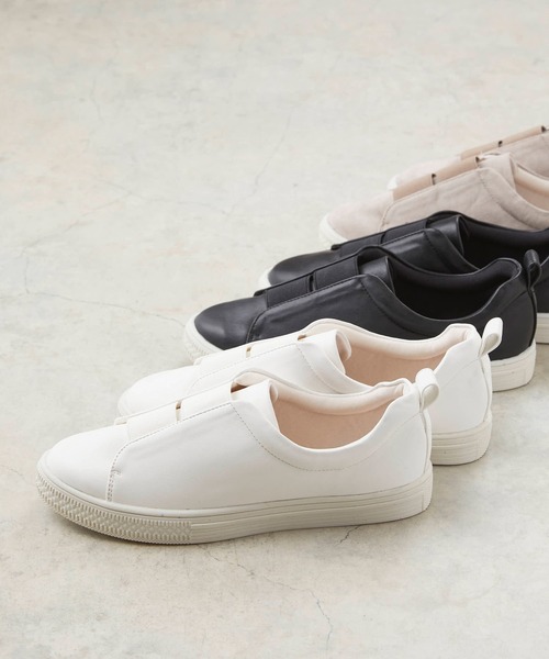 menue（メヌエ）の「スリッポンスニーカー（スニーカー・レディース・ホワイト/ブラック/グレイッシュベージュ・LL/3L/S/M/L/XS）」の9枚目の写真