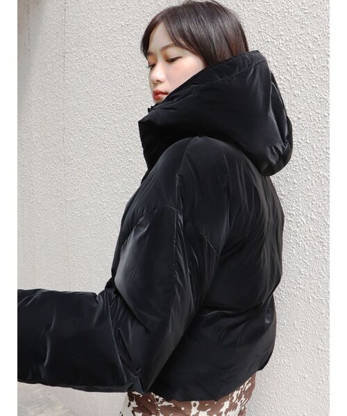 MURUA(ムルーア)の「ボリュームスタンドエアコンダウン(ダウンジャケット/コート・レディース・ブラック/グレー/ブルー/アイボリー・FREE)」の14枚目の写真