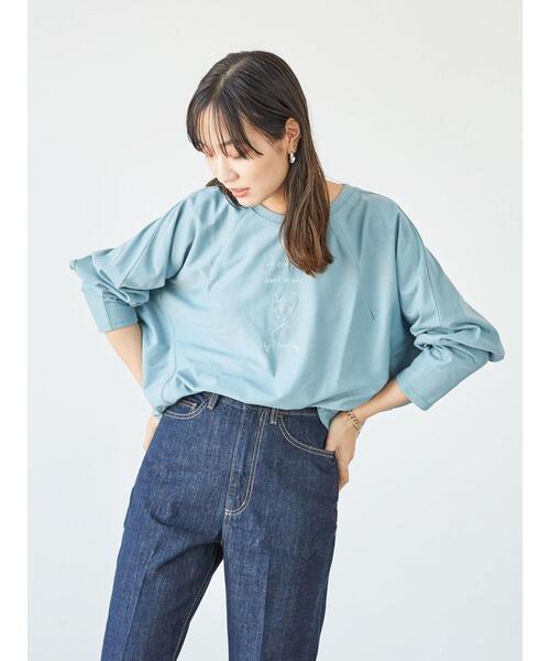 RAY CASSIN FAVORI(レイカズンフェバリ)の「・RAY CASSIN ガール刺繍ドルマンロンT*(Tシャツ/カットソー・レディース・グリーン/チャコールグレー/ライトグレー/オフホワイト・FREE)」の8枚目の写真