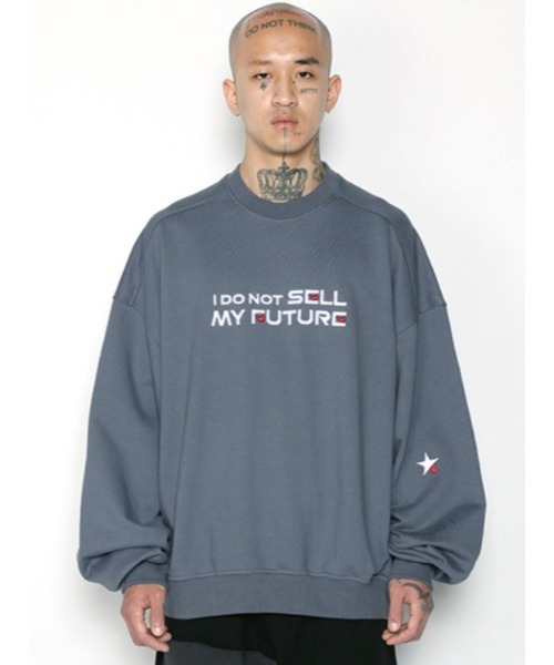 AJOBYAJO(アジョバイアジョ)の「【AJOBYAJO/アジョバイアジョ】Embroidered Slogam Sweatshirt/エンボス スローガン ロゴスウェット MTM(スウェット・メンズ・ライトグレー/グレイッシュブルー・L)」の9枚目の写真