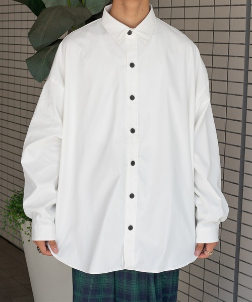 kutir（クティール）の「ボタンデザインシャツ（シャツ/ブラウス・メンズ・ホワイト/ブラック・MEDIUM/LARGE）」の9枚目の写真