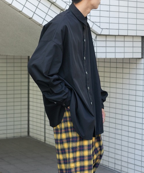 kutir（クティール）の「ボタンデザインシャツ（シャツ/ブラウス・メンズ・ホワイト/ブラック・MEDIUM/LARGE）」の13枚目の写真