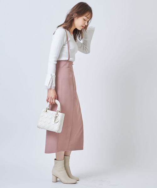 tocco closet（トッコ　クローゼット）の「取り外し可能なサスペンダー付きクリアビジュー装飾タイトスカート（スカート・レディース・ブラック/ピンク系その他・M）」の3枚目の写真