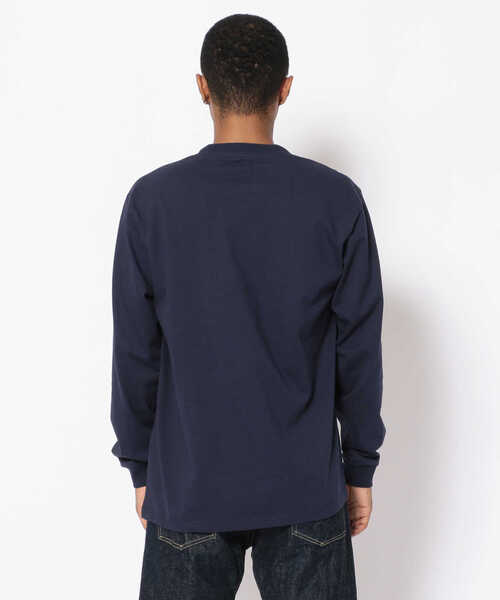 AVIREX（アヴィレックス）の「長袖 ヴァーシティ ポケット Tシャツ アヴィエーターズ キングス / LONG SLEEVE VARSITY POCKET  T-SHIRT AVIATOR'S KING / アヴィレックス / AVIREX（Tシャツ/カットソー・メンズ・ホワイト/ブラック/ネイビー・MEDIUM/X-LARGE/LARGE/XX-LARGE）」の7枚目の写真