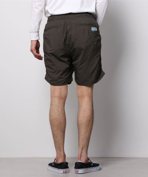 MOUNTAIN EQUIPMENT（マウンテンイクイップメント）の「MOUNTAIN EQUIPMENT / マウンテン エクイプメント：PUCKERING WATER SHORTS：425461[AST]（その他パンツ・メンズ・ブラック/グリーン系その他・L/M）」の4枚目の写真