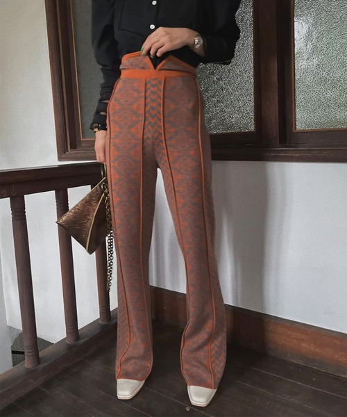 Ameri(アメリ)の「UND HERRINGBONE JACQUARD KNIT PANTS(その他パンツ・レディース・ベージュ/オレンジ/グリーン・SMALL/MEDIUM)」の13枚目の写真