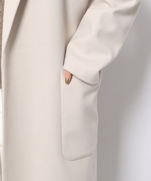 LAKOLE(ラコレ)の「ウーリーテックオーバーサイズコート / 953530(チェスターコート・レディース・ダークブラウン/ベージュ/アイボリー・SMALL/MEDIUM)」の7枚目の写真