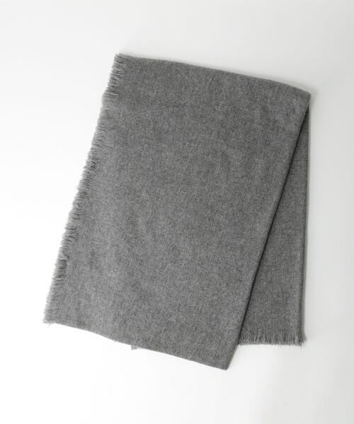 BEAUTY&YOUTH UNITED ARROWS（ビューティーアンドユースユナイテッドアローズ）の「BY ジャカード フリンジ ストール（ストール/ショール・レディース・グレー/ナチュラル/ライム・FREE）」の2枚目の写真