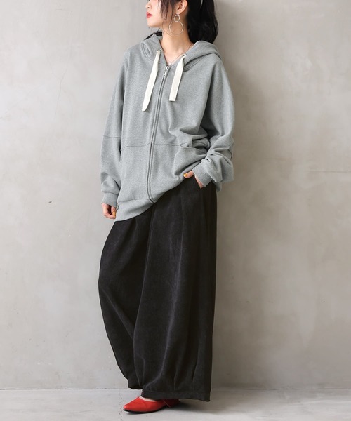 osharewalker（オシャレウォーカー）の「『タックボリュームコーデュロイパンツ』（その他パンツ・レディース・スミクロ/グレイッシュブルー/ベージュ/ライトグレー/カーキ・FREE）」の19枚目の写真