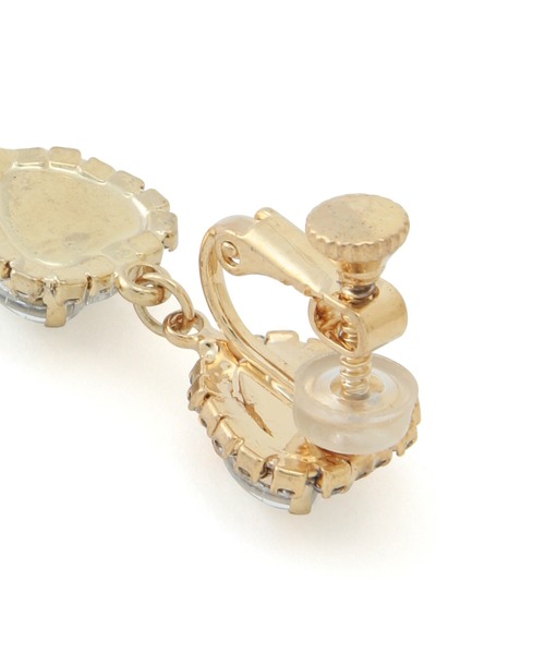 MADEMOISELLE ROPE'（マドモアゼル ロペ）の「ハートビジューイヤリング（イヤリング・レディース・ゴールド・FREE）」の2枚目の写真