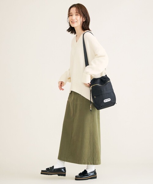 SHARE PARK（シェアパーク）の「ダブルＶネックニット（ニット/セーター・レディース・ホワイト系/ベージュ系/グリーン系/サックスブルー系・1）」の19枚目の写真