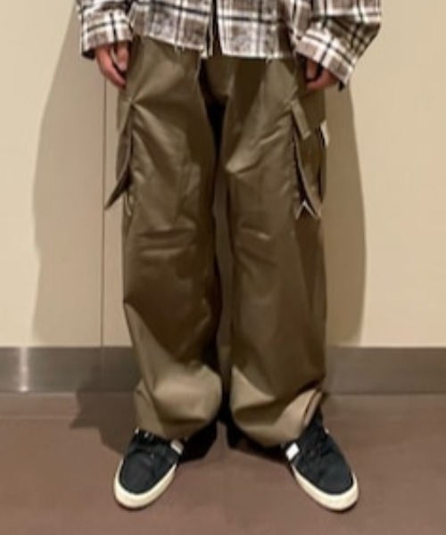 DANKE SCHON（ダンケシェーン）の「DankeSchon/ダンケシェーン/ツイルカーゴパンツ（カーゴパンツ・メンズ・ホワイト/ブラック/ブラウン/ベージュ・SMALL/MEDIUM/LARGE/X-LARGE）」の4枚目の写真