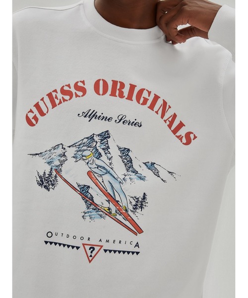 Guess（ゲス）の「GUESS Originals Retro Ski Crewneck Sweat（スウェット・メンズ・ホワイト・X-LARGE/LARGE/MEDIUM/SMALL）」の2枚目の写真