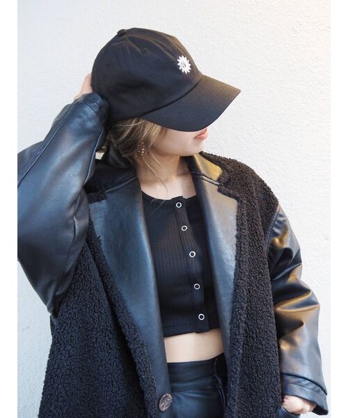 EVRIS(エヴリス)の「ドットボタンリブロンTEE(Tシャツ/カットソー・レディース・グリーン/ブラック/アイボリー・FREE)」の9枚目の写真