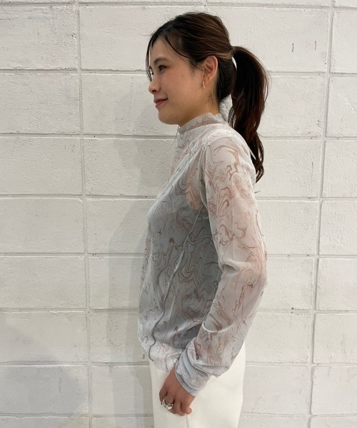 MARECHAL TERRE（マルシャルテル）の「MARECHAL TERRE（マルシャルテル) パターンメッシュチュールトップス/ZMT222CT106（Tシャツ/カットソー・レディース・グリーン/ピンク・2）」の5枚目の写真
