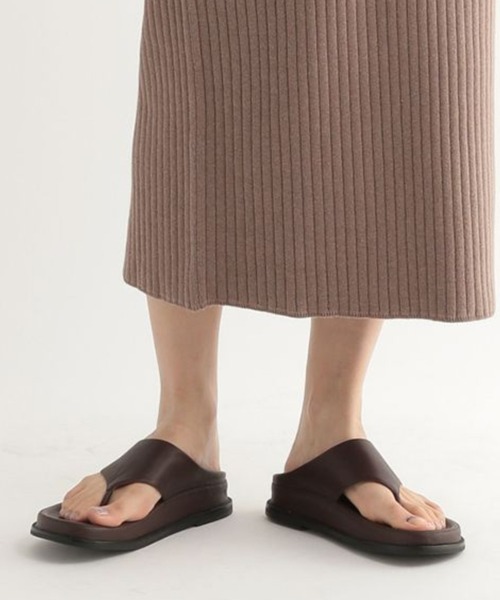 MOHI（モヒ）の「MOHI / トングサンダル（サンダル）」 - WEAR