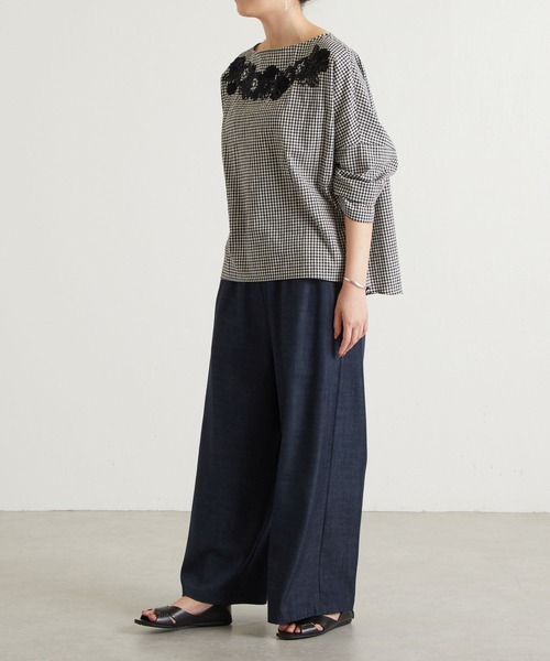 BEARDSLEY（ビアズリー）の「衿刺しゅうギンガムブラウス（シャツ/ブラウス・レディース・ブラック・FREE）」の4枚目の写真