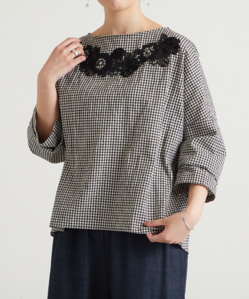 BEARDSLEY（ビアズリー）の「衿刺しゅうギンガムブラウス（シャツ/ブラウス・レディース・ブラック・FREE）」の6枚目の写真