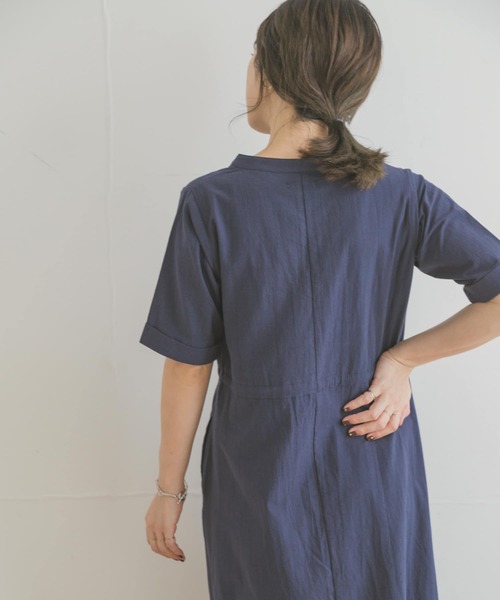 ITEMS URBANRESEARCH（アイテムズ アーバンリサーチ）の「ドライコットンワンピース（ワンピース・レディース・ベージュ/ネイビー/オレンジ/モカ・FREE）」の6枚目の写真