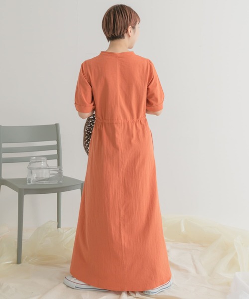ITEMS URBANRESEARCH（アイテムズ アーバンリサーチ）の「ドライコットンワンピース（ワンピース・レディース・ベージュ/ネイビー/オレンジ/モカ・FREE）」の19枚目の写真