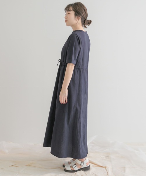 ITEMS URBANRESEARCH（アイテムズ アーバンリサーチ）の「ドライコットンワンピース（ワンピース・レディース・ベージュ/ネイビー/オレンジ/モカ・FREE）」の7枚目の写真