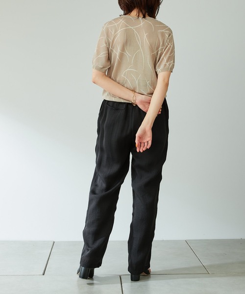 COLLAGE GALLARDAGALANTE（コラージュガリャルダガランテ）の「ニュアンスプリントニットプルオーバー（ニット/セーター・レディース・ブラック/グレイッシュベージュ・FREE）」の11枚目の写真