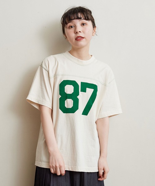 CHILD WOMAN（チャイルドウーマン）の「オーガニック天竺 フットボール半袖Tシャツ（Tシャツ/カットソー・レディース・アイボリー/オレンジ/ネイビー/ブラウン・FREE）」の2枚目の写真
