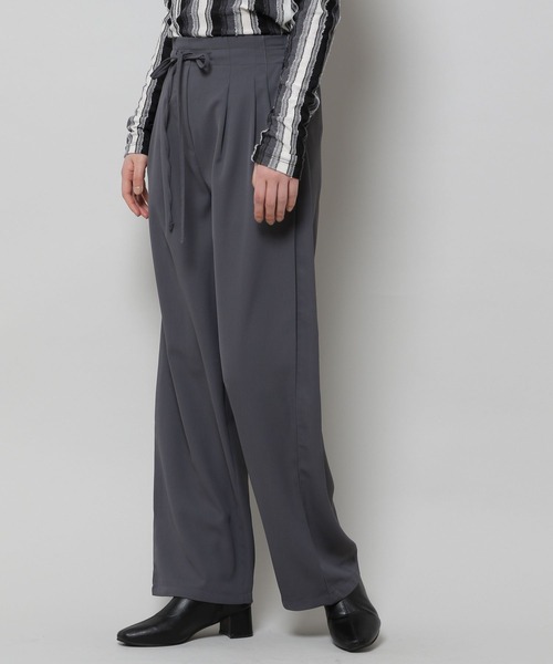 ALAND（エーランド）の「3.3Field Trip／2TUCK STRING パンツ 2277663（スラックス・レディース・ブラック/アイボリー/チャコール・FREE）」の3枚目の写真